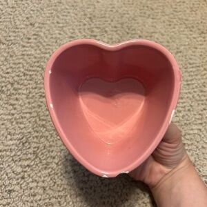Heart-Shaped Pink Ceramic Baking Dish